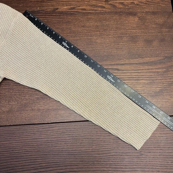 Lisa Original Cotton Blend Long Sleeve Turtleneck Sparkling Gold Sweater - Picture 8 of 10